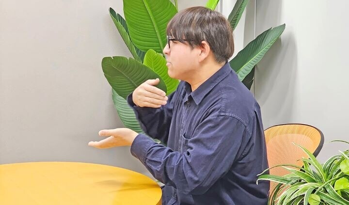 世界がコミュニケーションで困らないユニバーサルな社会へ「VoiceBiz® UCDisplay®」｜TOPPAN