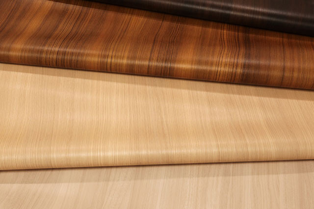 オレフィンシートとは｜用途とメリット・デメリット、塩ビ・ポリサンドシートとの違いを解説