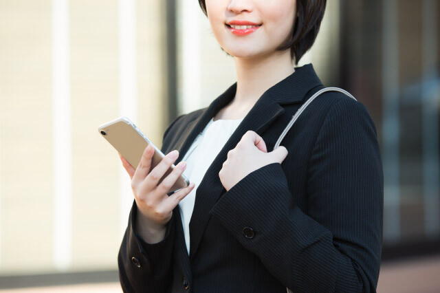 ターゲット目線のデザイン制作！女性向けDMでテストマーケティングを実施